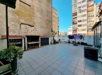 Departamento · 61m² · 3 Ambientes · Departamento de 2 Dorm. con Quincho y Gran Patio en Barrio Abasto