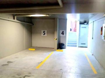 Garage · 11m² · 1 Cochera · Francia 735 Cochera en Venta