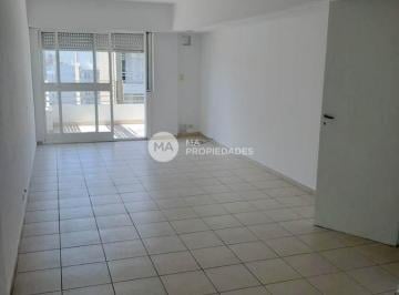 Departamento en Venta de 5 ambientes  · Departamento 3 Dorm. - Montevideo 500 - Martin Rosario | Venta