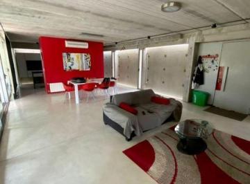 Casa · 100m² · 3 Ambientes · 1 Cochera · Aduana 1800 - Casa de Diseño de 1 Dormitorio en Venta o Permuta - Fisherton, Rosario