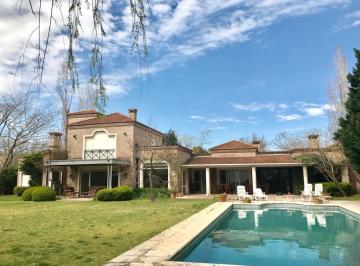 jardin · Casa - Martindale C. C