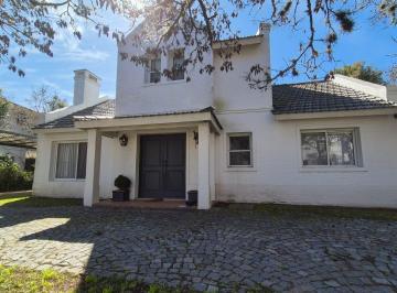 Casa de 5 ambientes, Pilar · Casa en Venta 3 Dorm. Mayling C. C