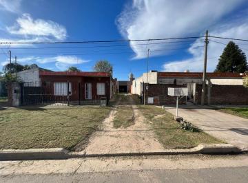 OCP-OCP-760_2 · Vendo 3 Casas en Villa Constitucion