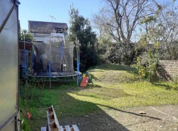 Casa · 248m² · 5 Ambientes · 1 Cochera · Vivienda Funcional con Gimnasio y Parque