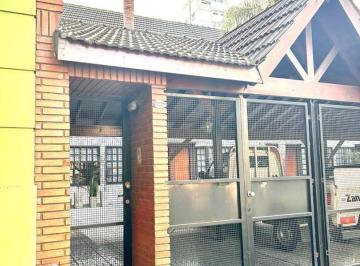 Casa · 110m² · 4 Ambientes · 2 Cocheras · Duplex 4 Amb con Doble Cochera Venta Villa Urquiza