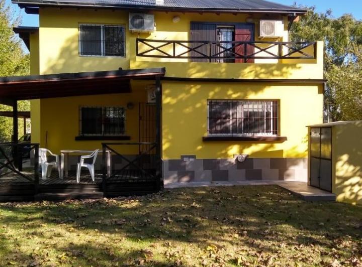 Casa · 200m² · 5 Ambientes · 1 Cochera