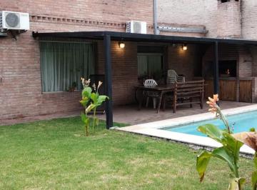 Casa de 4 ambientes, San Isidro · Casa en Venta, Lomas de San Isidro, La Horqueta