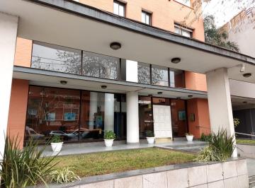 Departamento de 3 ambientes, San Isidro · Excelente 3 Ambientes en Duplex con Cochera Cubierta