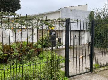 Casa de 4 ambientes, Mar del Plata · Zona Carballo y Constitución - 4 Ambientes - Venta