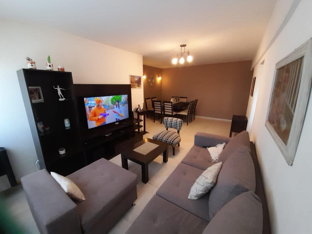 Departamento en venta!! Ubicado en la calle Mariano Acosta al 2600 en 4° piso