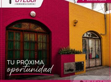 Casa · 223m² · 3 Ambientes · Venta Oportunidad Casa 2 Locales y Terraza