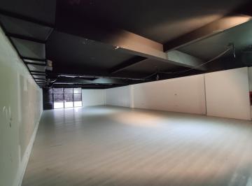Local comercial , Retiro · Excelente Local 320 m² de Planta!