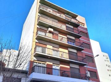 Departamento · 44m² · 2 Ambientes · Depto 2 Ambientes C/balcon a La Calle
