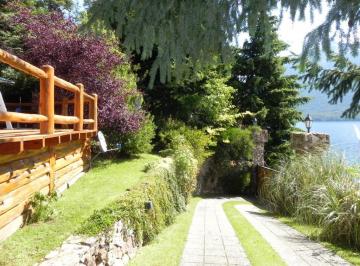 Casa · 300m² · 5 Ambientes · 2 Cocheras · Casa con Costa de Lago Gutiérrez Bariloche
