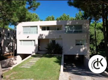 Casa de 4 ambientes, Costa Esmeralda · Barrio Residencial II | Casa en Venta | Costa Esmeralda | Financiacion
