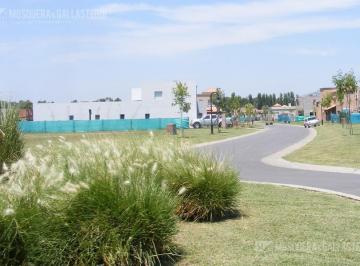 Terreno · 563m² · Terreno en Santa Lucia, Pilar del Este