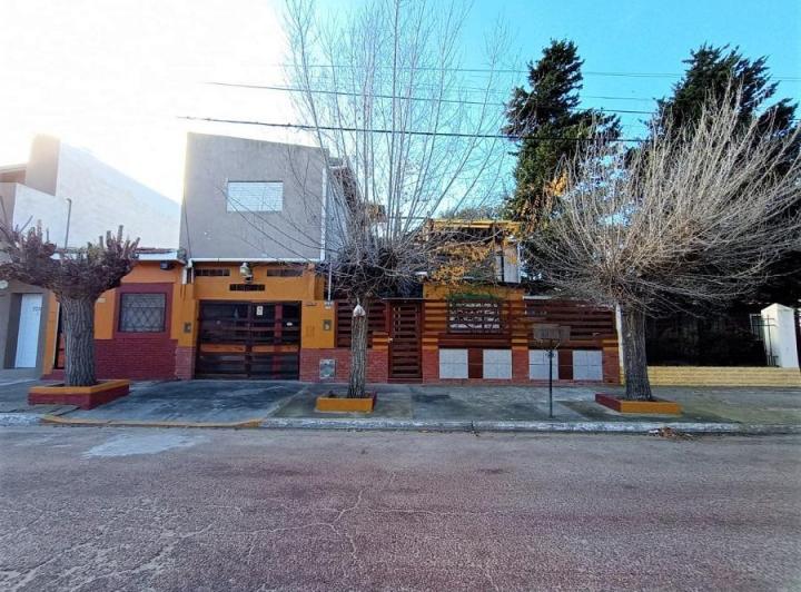 PH · 180m² · 3 Ambientes · 1 Cochera