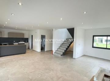 Casa · 156m² · 4 Ambientes · 4 Cocheras · Casa en Venta Canning Barrio Santa Rita
