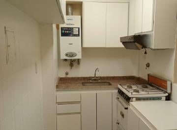 Departamento de 3 ambientes, Caballito · 3 Amb Caballito Apto Profesional. con Renta