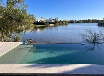 Casa de 8 ambientes, Tigre · Espectacular Casa Sobre La Laguna Alquiler Enero y Febrero Hasta El 15/2/2025
