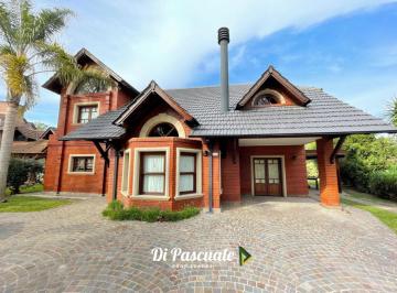 Casa · 345m² · 8 Ambientes · Venta Chalet 2 Plantas con Quincho, Pileta, Parque y Sauna - Country Club Banco Provincia