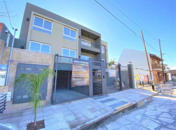 Departamento de 3 ambientes, La Matanza · Depto 3 Amb - Suite - Terraza con Parrilla // Oncativo 635