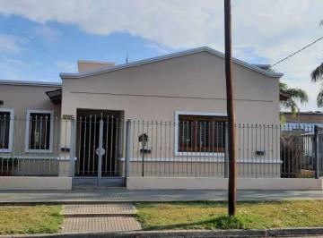 Foto · Venta. Bro. Marques. Importante Propiedad. a m de Monseñor