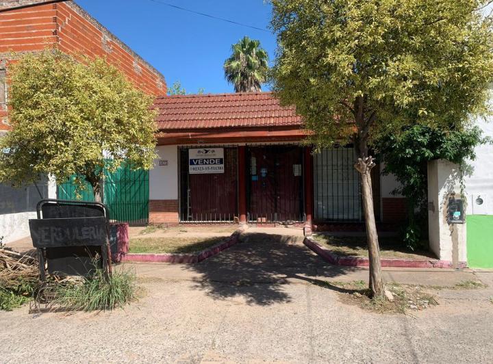 Local comercial · 323m² · 1 Cochera