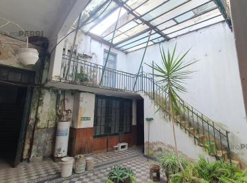 Casa · 742m² · 30 Ambientes · 1 Cochera · 46 E/ 1 y 115 (Ideal Inversores, Pensión, Alquiler a Estudiantes)