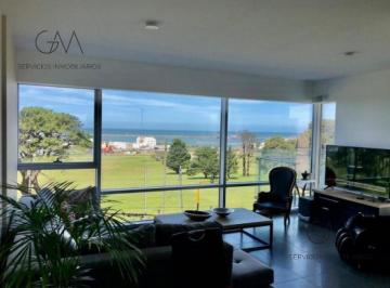 Departamento · 60m² · 4 Ambientes · Departamento con Espectacular Vista Al Golf