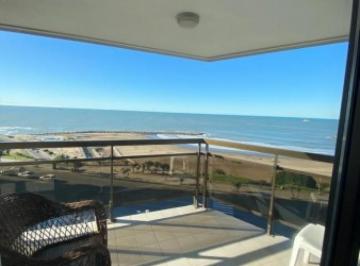 Departamento · 71m² · 2 Ambientes · 1 Cochera · Departamento con Espectacular Vista Al Mar