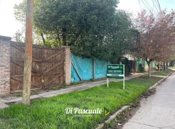 Terreno · 450m² · Venta Terreno de 450 m² con Pileta y Porton - La Reja Norte