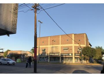 Bodega-Galpón · 1030m² · 1 Cochera · Av Ovidio Lagos y Biedma - Local y Galpón - 1030 m²