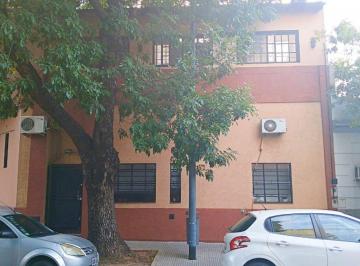 PH de 4 ambientes, Villa Luro · Excelente PH de 4 Amb, Entrada Indep. Quincho, Terraza, Patio. Reciclado a Nuevo
