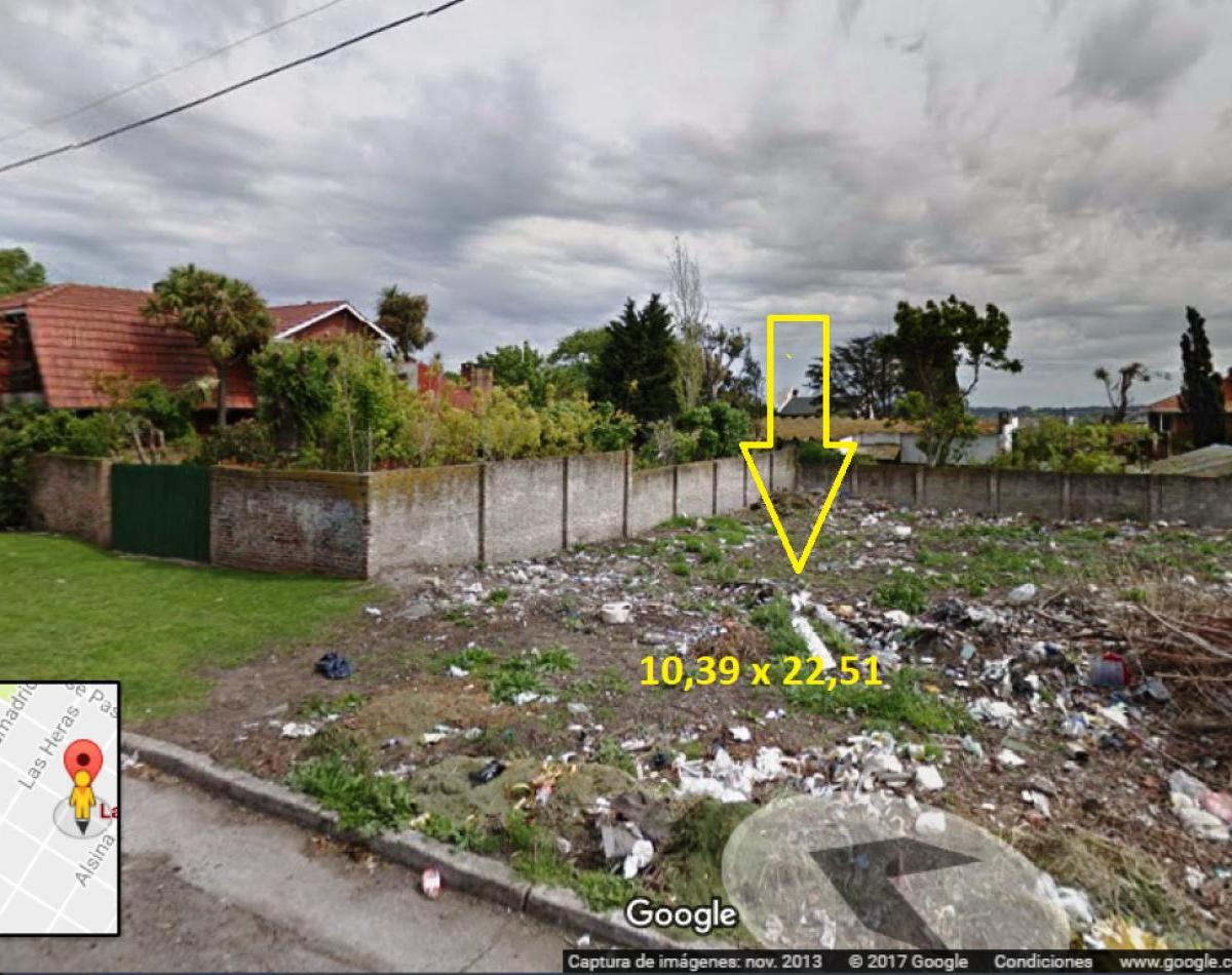 Lote 234 m² en zona alta, vereda de sol, todos los servicios