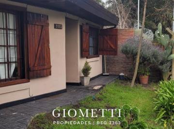 Casa · 145m² · 4 Ambientes · 2 Cocheras · Casa en Parque Peña
