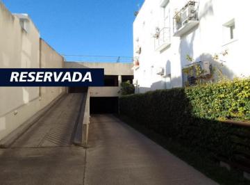 Garage · 14m² · Cochera Cubierta en Florida Permuta por Vehículo de Menor o Mayor Valor