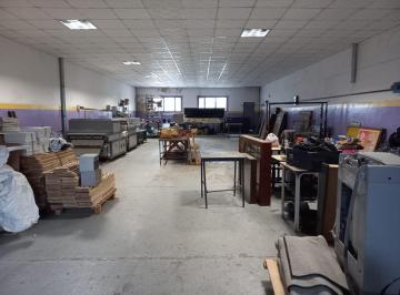 Bodega-Galpón , General San Martín · Galpón 700 m² Próximo a Ruta 8 y a m. Rodríguez Peña
