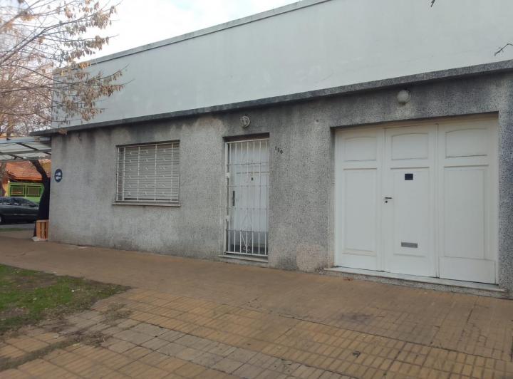 Casa · 1m² · 3 Ambientes · 1 Cochera