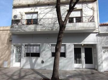 FRENTE PH · PH 2 Amb en Pb Al Frente con Patio - Ceretti Al 1700