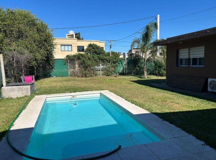 Casa · 100m² · 3 Ambientes · 1 Cochera