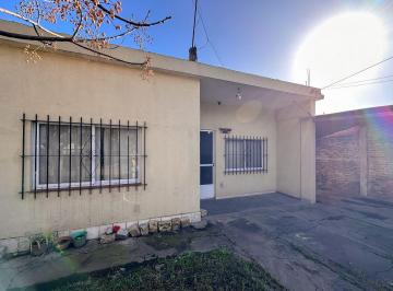 RFP-RFP-1053_2 · Casa 4 Ambientes. | 568 Al 400