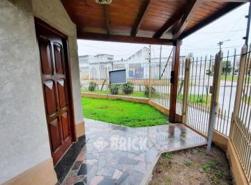 Local comercial de 4 ambientes, Almirante Brown · Gran Lote en Esquina de 391 m² Totales - Hoy Dos Locales Casa de 4 Ambientes