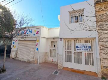 Casa de 7 ambientes, Córdoba · Venta de Casa + Local, B°alto Alberdi!