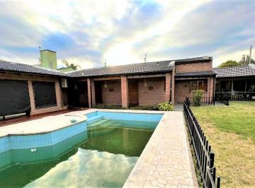 Casa · 450m² · 10 Ambientes · 2 Cocheras · Venta Casa 5 Dorm Pileta Granja de Funes Cordoba