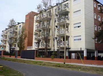 Departamento · 47m² · 2 Ambientes · 1 Cochera · Departamento - Tigre