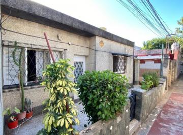 PH de 3 ambientes, Rosario · Venta Casa Interna Tiro Suizo - Esteban de Luca 1100