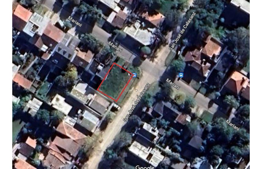 Lote en Caisamar en esquina Nº2 de 211 de 11.80 x 18.30