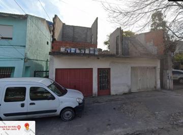 Bodega-Galpón de 4 ambientes, La Matanza · Galpón C/ Vivienda - Venta - San Justo
