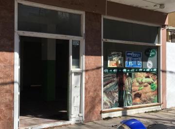 Local comercial · 51m² · 2 Ambientes · Local Sobre Chiozza - San Bernardo del Tuyu